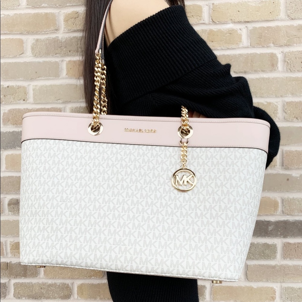BUNDLE Michael Kors Large Tote & wristlet - Picture 6 of 8
